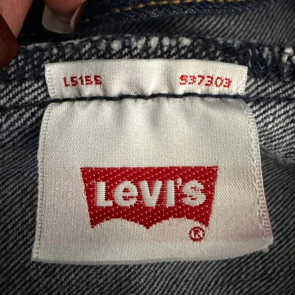 Levis excellent pre